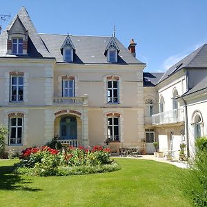 Bed and Breakfast La Roseraie Neuville-du-Poitou Exterior photo