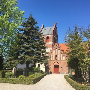 Bed and Breakfast Herstedly Albertslund Kommune Exterior photo