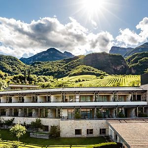 Hotel Hasslhof Kaltern Exterior photo