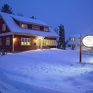 Old Iron Inn Bed And Breakfast Caribou Exterior photo