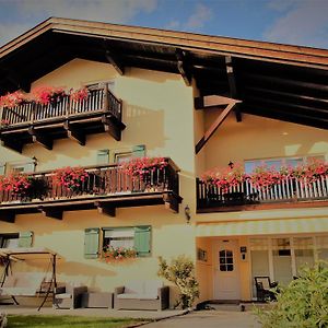 Aparthotel Alpenlandhaus Menardi Seefeld in Tirol Exterior photo