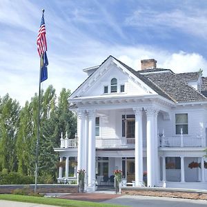 The Gibson Mansion Bed And Breakfast Missoula Exterior photo