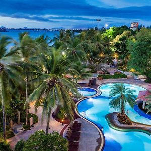 Cholchan Pattaya Beach Resort - Sha Extra Plus Naklua Exterior photo