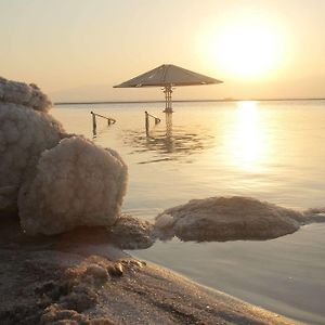 Holitel Tsell Harim Village Dead Sea En Bokek Exterior photo