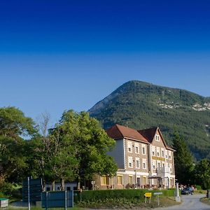 Hotel Lac Et Foret Saint-André-les-Alpes Exterior photo