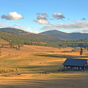 Hotel Eden Valley Ranch Oroville Exterior photo