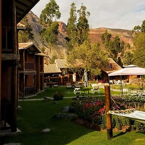 Hotel Lizzy Wasi Urubamba Exterior photo