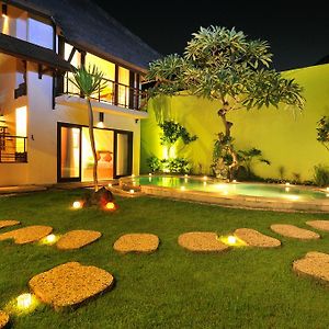 Athena Garden Villa Seminyak Exterior photo