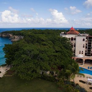 Hotel The Palace At Playa Grande Río San Juan Exterior photo