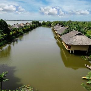 Mekong Riverside Boutique Resort & Spa Cái Bè Exterior photo