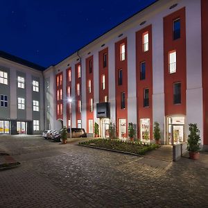 EA Business Hotel Jihlava Exterior photo