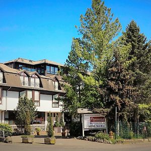 gut-Hotel Tannenhof Haiger Exterior photo