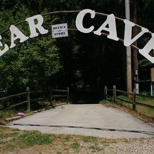 Hotel Bear Cave Rv Campground Buchanan Exterior photo