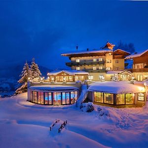 Gut Berg Naturhotel St. Johann im Pongau Exterior photo