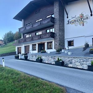 Bed and Breakfast Haus Hubertus Pitztal Jerzens Exterior photo