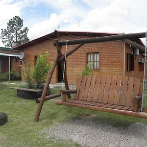 Hotel Alojamiento Termal Guaviyu Quebracho Exterior photo