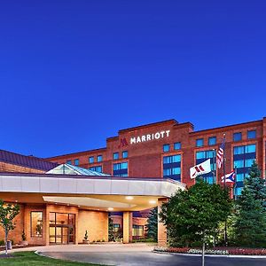 Hotel Cleveland Marriott East Warrensville Heights Exterior photo