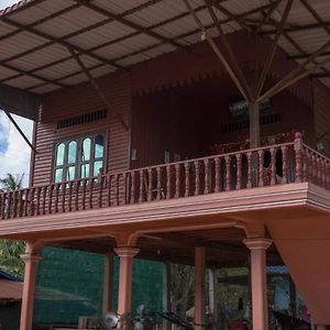 Chansor Community Homestay 10 Phumi Trach Pok Exterior photo