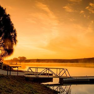 Hotel Nrma Warrnambool Riverside Holiday Park Exterior photo