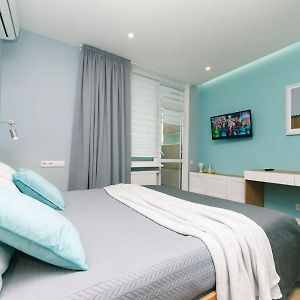 Happy Apartment, Warmth, Comfort, Turquoise Kiew Exterior photo