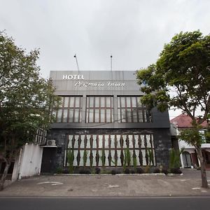 Hotel Reddoorz Near Terminal Arjosari Malang Exterior photo