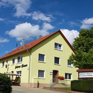 Bed and Breakfast Grüner Baum Langenau Exterior photo