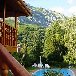 Hotel Picos De Europa Las Arenas Exterior photo