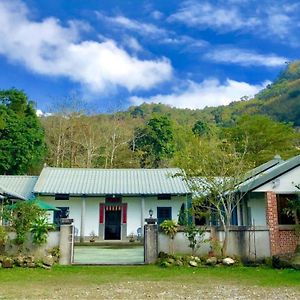 Bed and Breakfast Yellow Stone M.V. Sanyi Exterior photo