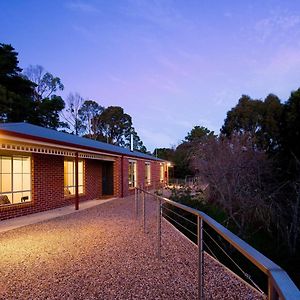 Villa Swan Hill Daylesford Exterior photo