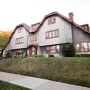 Bed and Breakfast Leonard At Logan House Grand Rapids Exterior photo