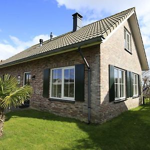 Friesland Villa&Blick auf den Horizont Tzummarum Exterior photo