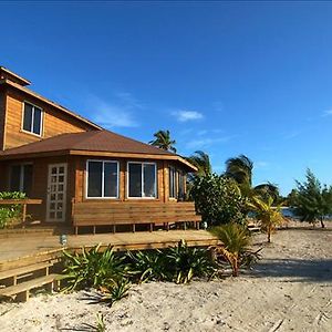 Laguna Beach Resort Utila Exterior photo