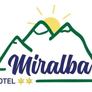 Hotel Miralba Alba de los Cardaños Exterior photo
