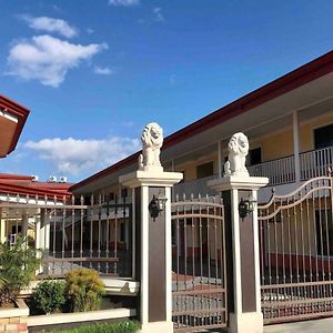 Prado Inn & Suites San José Exterior photo