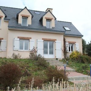 Villa Maison Saint-Vincent-sur-Oust Exterior photo