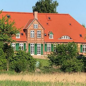 Ferienwohnung Gutshaus Redentin Krusenhagen Exterior photo