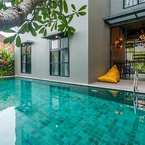 Zen Rooms Plawa Seminyak Exterior photo