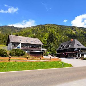 Hotel Gasthof Draxlerhaus Hohentauern Exterior photo