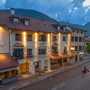 Hotel Goldenes Roessl-Adults Only Brixen Exterior photo