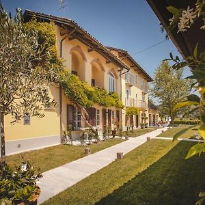 Gasthaus Residenza San Vito Calamandrana Exterior photo