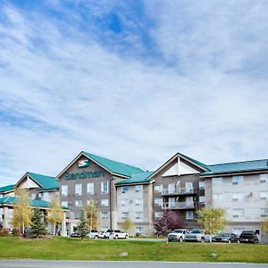 Sandman Hotel & Suites Calgary West Exterior photo