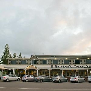 Hotel Victor Victor Harbor Exterior photo