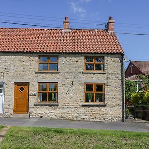 The Cottage Pickering Exterior photo