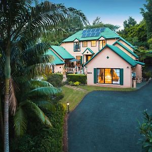 Villa Della Rosa Bed & Breakfast Mount Tamborine Exterior photo