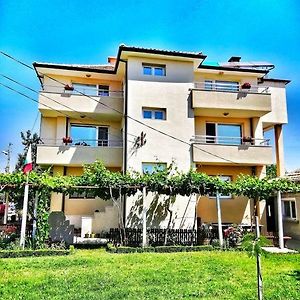 Guest House Dimi Byala  Exterior photo