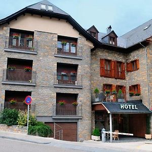 Hotel Eth Pomer Vielha e Mijaran Exterior photo