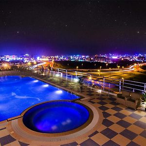 Al Murooj Grand Hotel Maskat Exterior photo