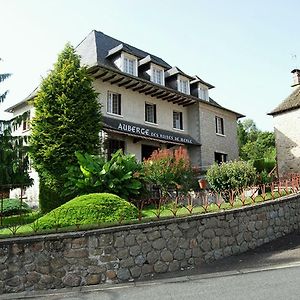 Bed and Breakfast Auberge des Ruines de Merle Saint-Cirgues-la-Loutre Exterior photo