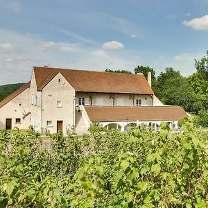 Hotel Carre Saint Pierre & La Table D'Hote Marey-les-Fussey Exterior photo