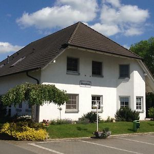 Hotel Pension Egerer Bad Köstritz Exterior photo